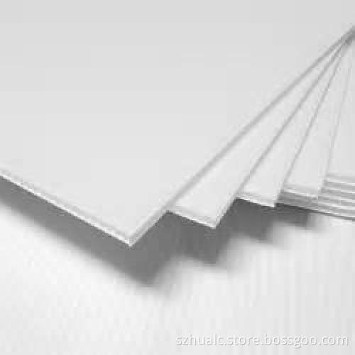 Transparent hollow plate